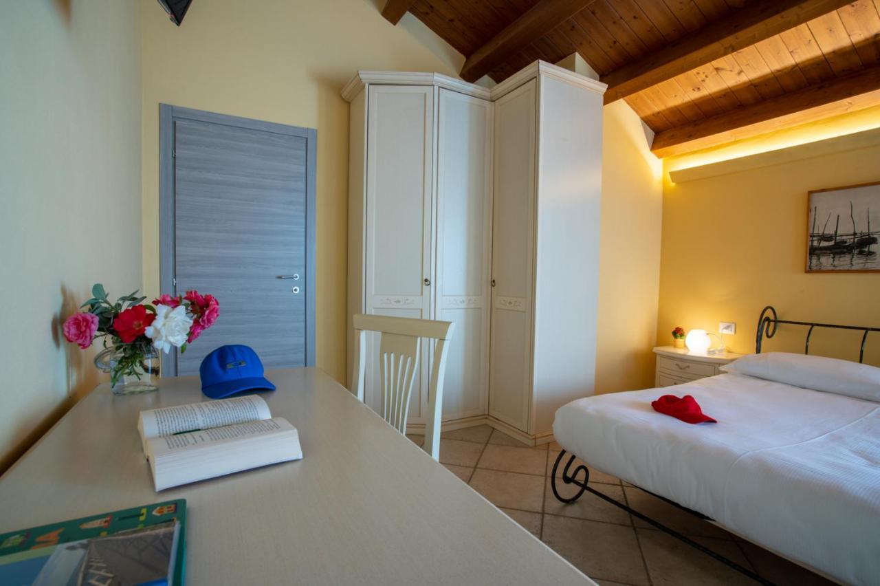 Hotel Caneo Fossalon Esterno foto