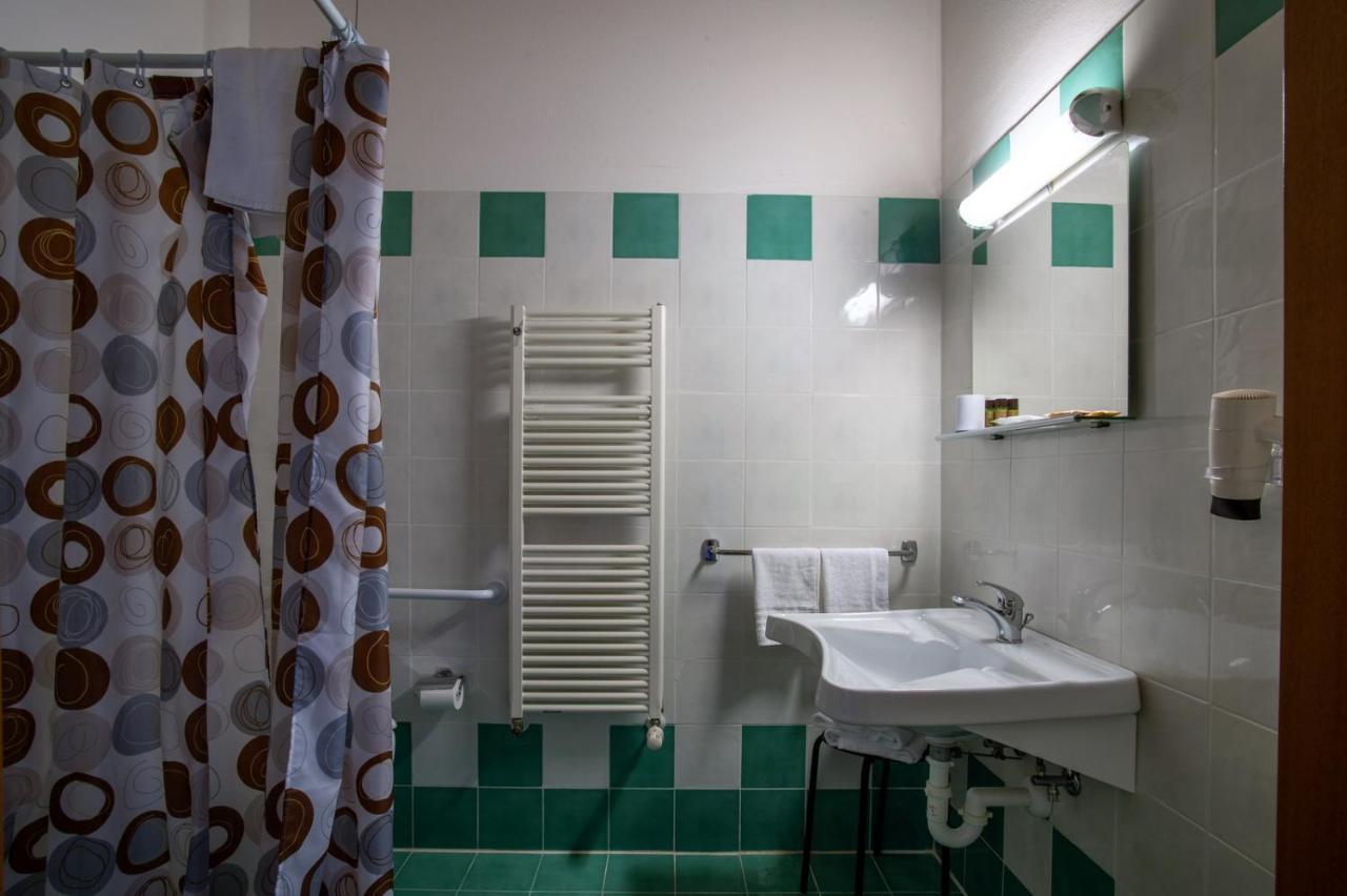 Hotel Caneo Fossalon Esterno foto