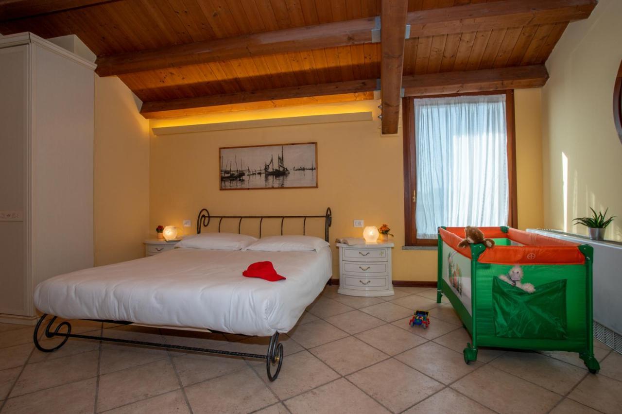 Hotel Caneo Fossalon Esterno foto